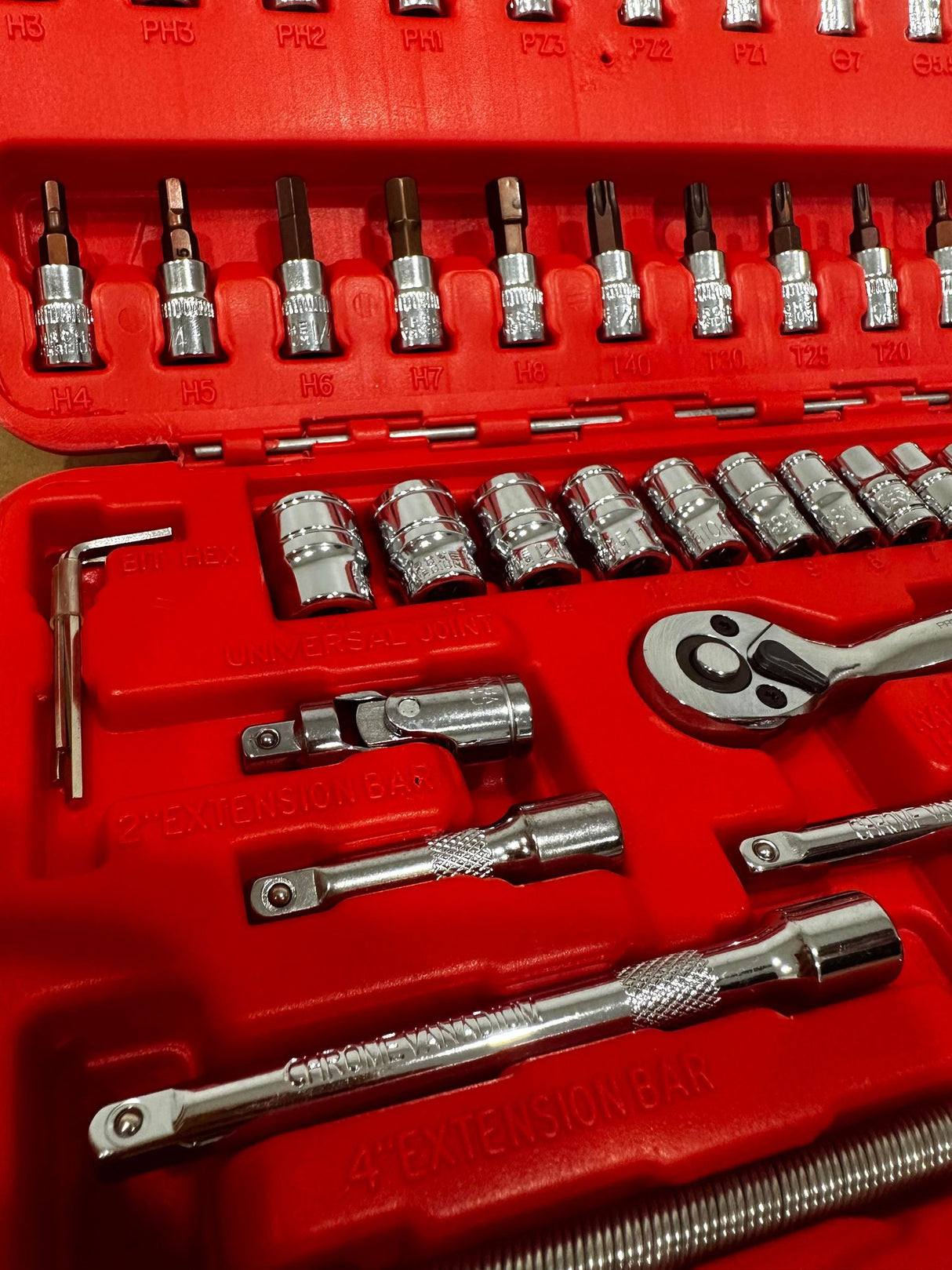 PDE 1/4" Socket Set with Torx Bits 46PCE