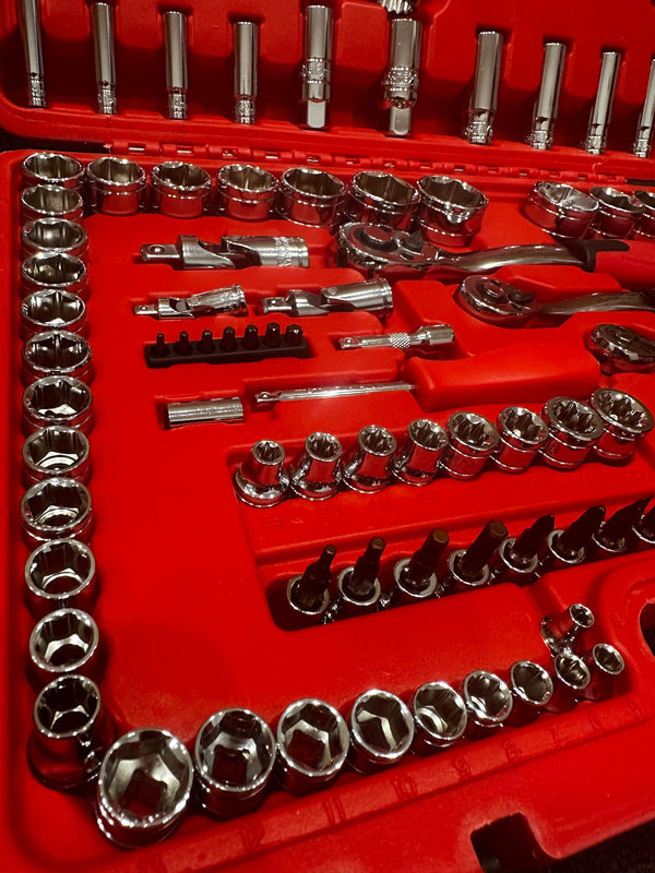 PDE Tool Set Socket and Ratchet Kit 120PCE Automotive Tool Set