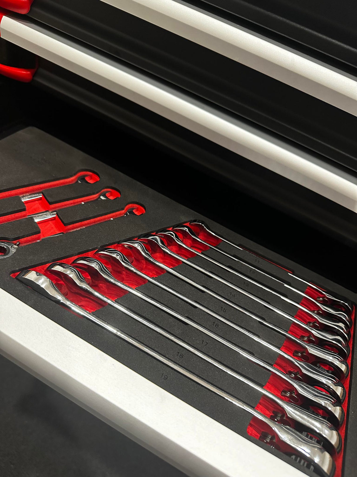 high quality ratchet spanner set in foam tray
