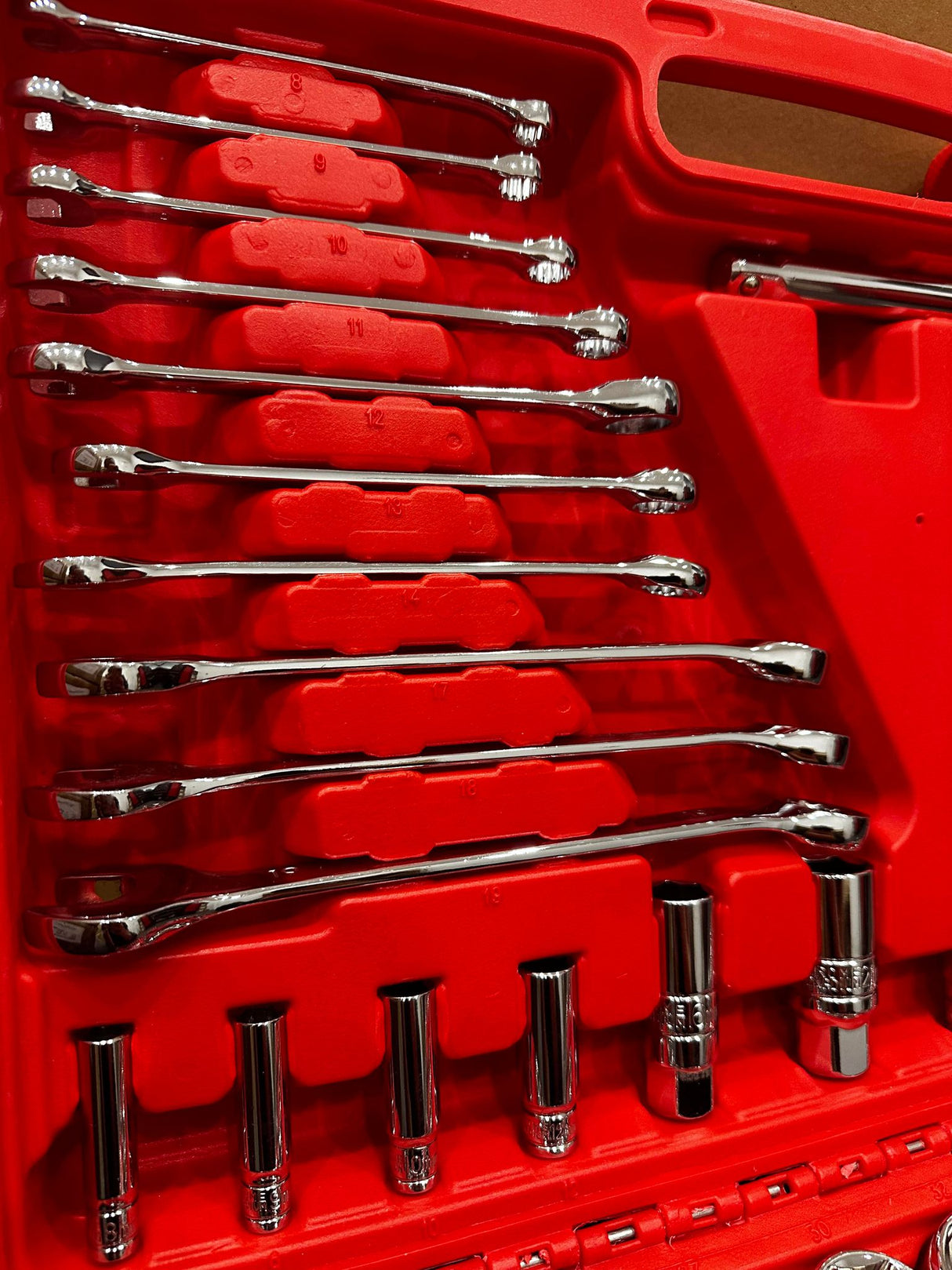 PDE Automotive Tool Set Socket and Ratchet Kit 120PCE