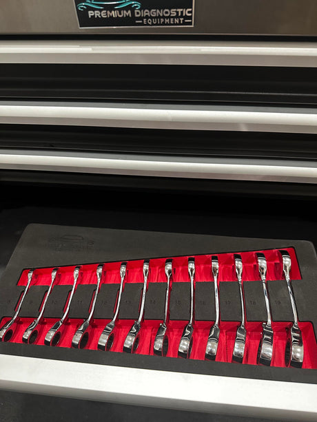ratched stubby spanners in foam tray for tool box