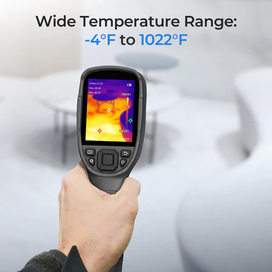 Topdon TC004 Lite held by a person with a wide temperature range display